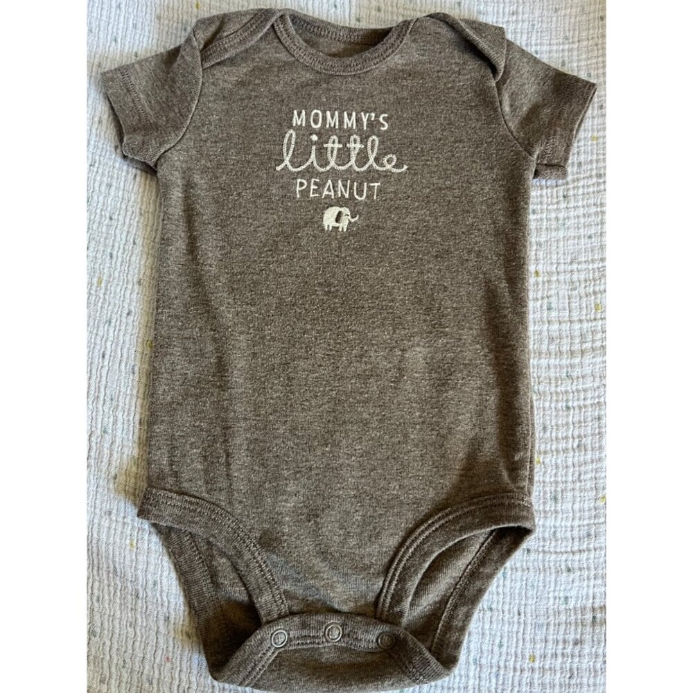 Carter’s 4 piece set 6mo Body Suit “Mommy” theme Short sleave - Picture 8 of 13